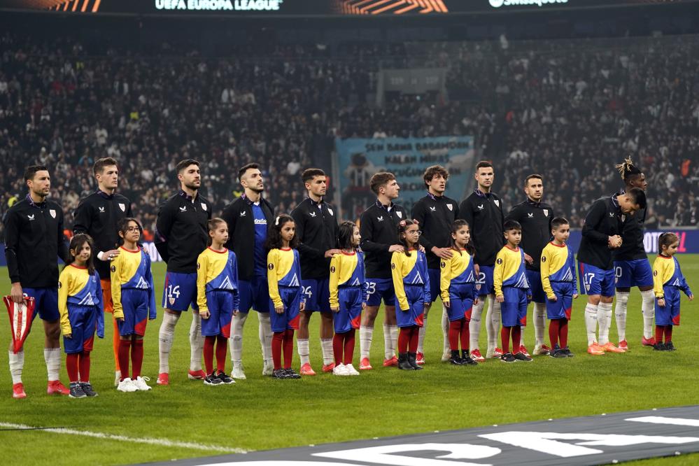 Beşiktaş'tan Duygusal bezukuşu: Solskjaer and Günok'tan Nullım anlar